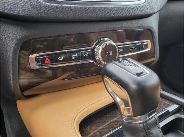 2018 Volvo XC90 T6 Momentum