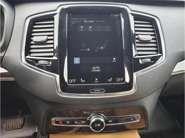 2018 Volvo XC90 T6 Momentum