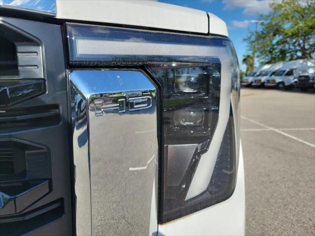 2025 GMC Sierra 3500HD 4WD Double Cab Long Bed Pro