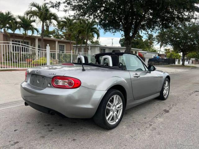 2011 Mazda MX-5 Sport