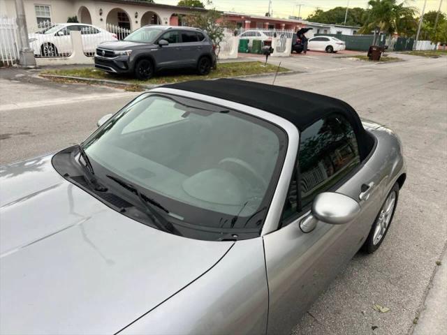 2011 Mazda MX-5 Sport