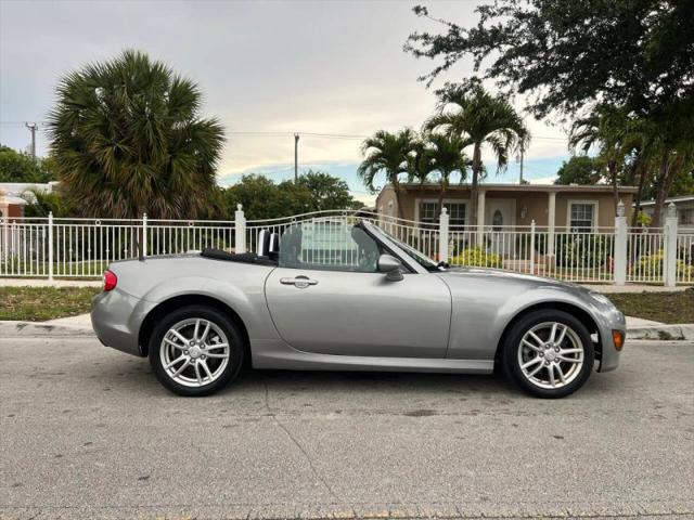 2011 Mazda MX-5 Sport