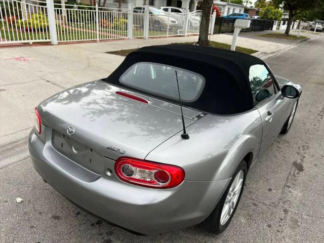 2011 Mazda MX-5 Sport