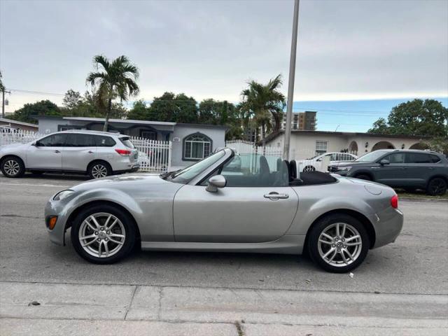 2011 Mazda MX-5 Sport