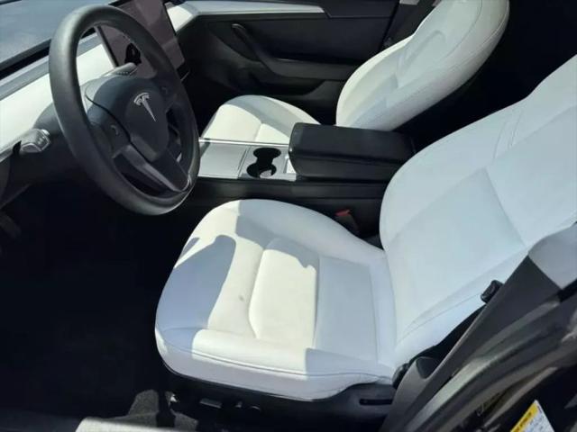 2021 Tesla Model 3 Standard Range Plus Rear-Wheel Drive