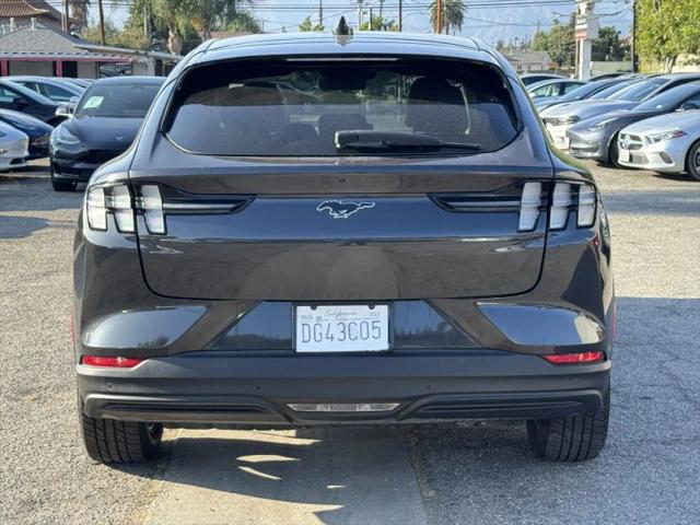 2022 Ford Mustang Mach-E Select