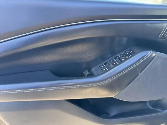 2022 Ford Mustang Mach-E Select