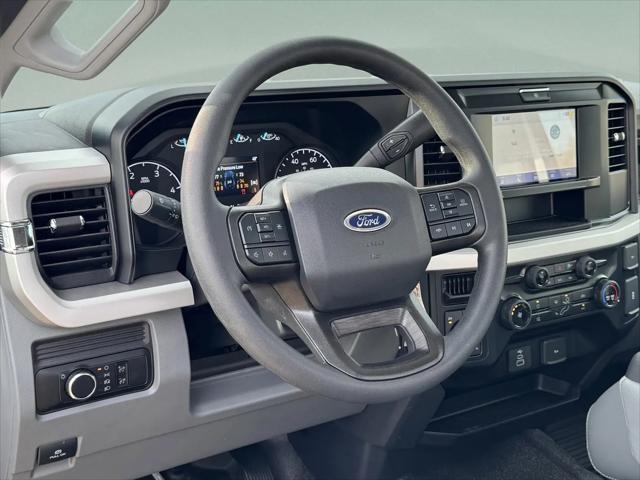 2025 Ford 600 XL