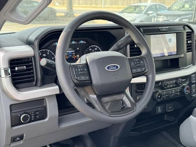 2025 Ford 600 XL