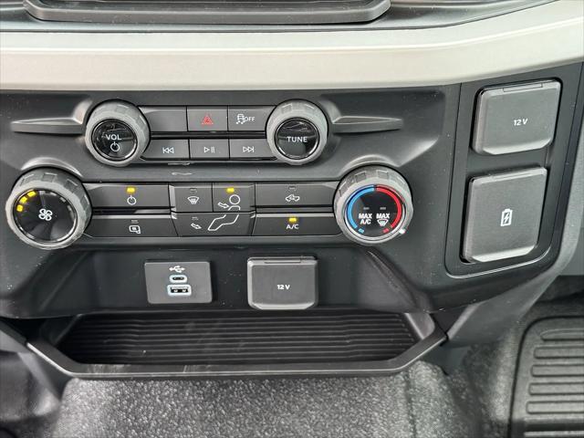 2025 Ford 600 XL