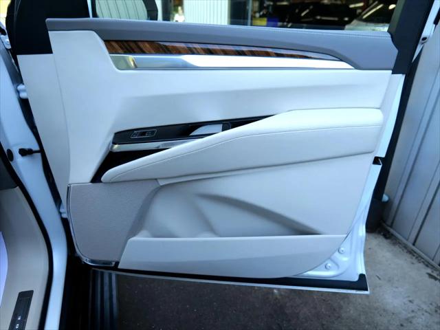 2025 Cadillac Escalade Sport Platinum