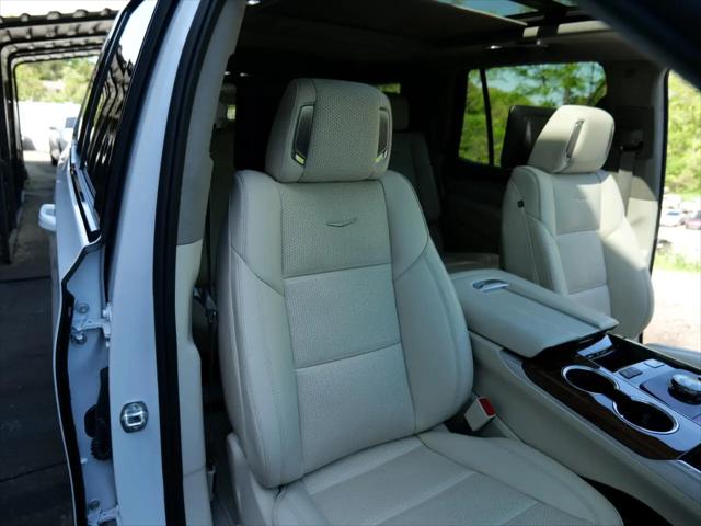 2025 Cadillac Escalade Sport Platinum