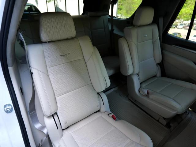 2025 Cadillac Escalade Sport Platinum