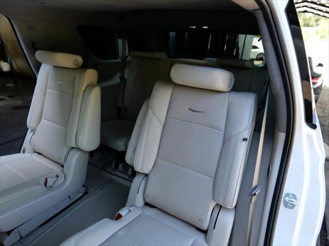 2025 Cadillac Escalade Sport Platinum