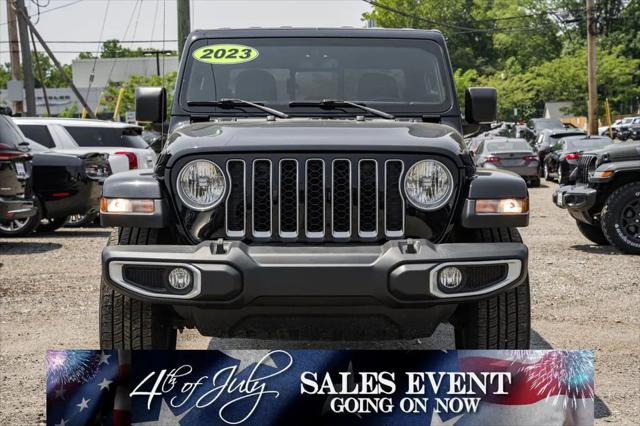 2023 Jeep Gladiator Overland 4x4