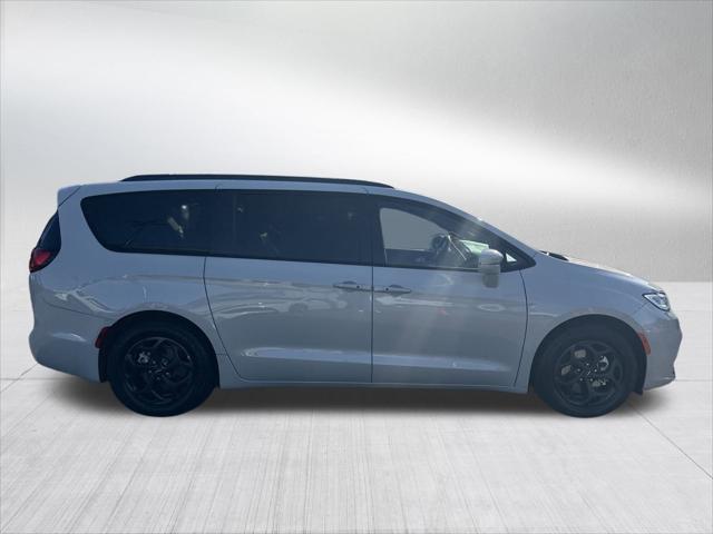 2021 Chrysler Pacifica Hybrid Limited