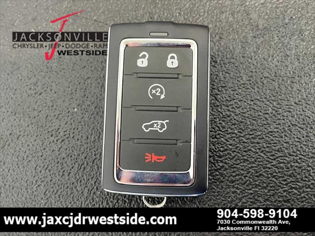 2025 Jeep Grand Cherokee GRAND CHEROKEE LAREDO X 4X2