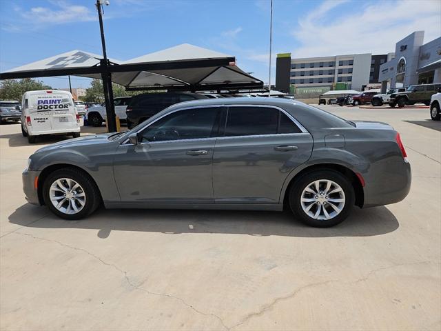 2018 Chrysler 300 Touring