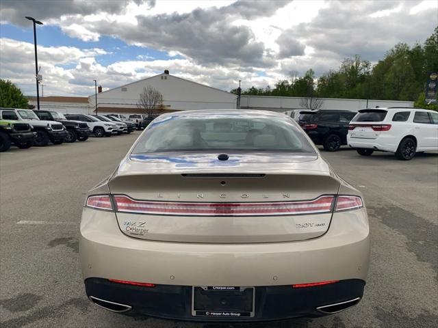 2017 Lincoln MKZ Select