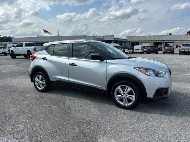 2020 Nissan Kicks S Xtronic CVT