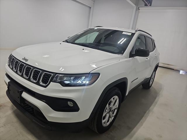 2025 Jeep Compass Latitude 4x4 2025 Jeep Compass Latitude 4x4