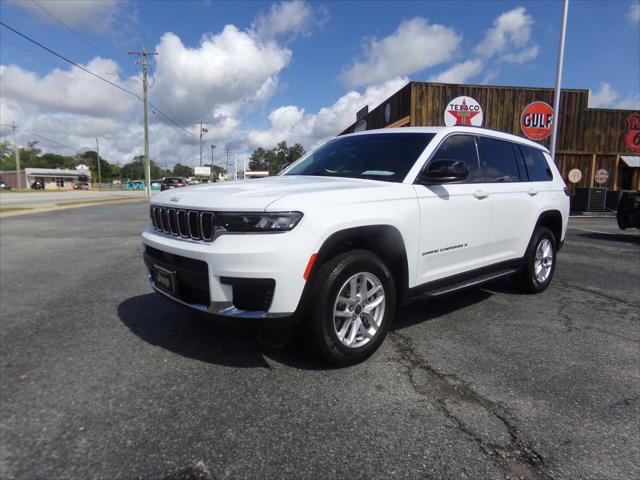 2023 Jeep Grand Cherokee L Laredo 4x2