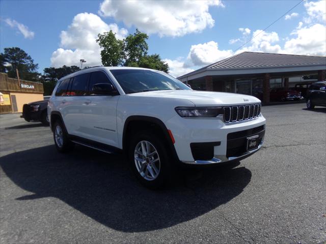 2023 Jeep Grand Cherokee L Laredo 4x2