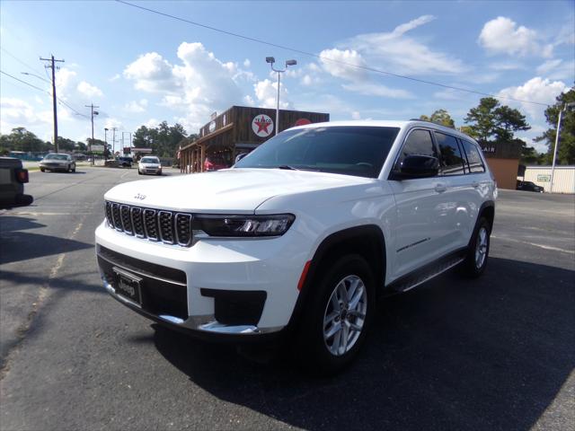 2023 Jeep Grand Cherokee L Laredo 4x2
