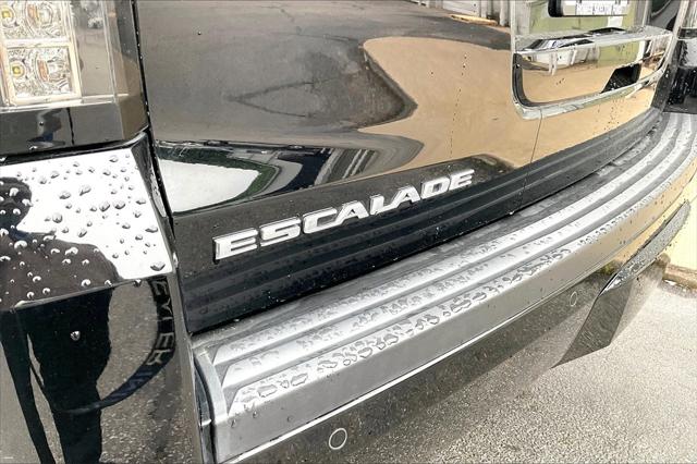 Used 2016 Cadillac Escalade For Sale in Millington, TN