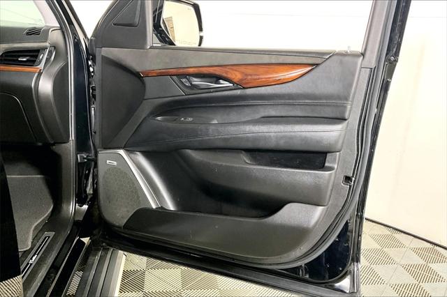 Used 2016 Cadillac Escalade For Sale in Millington, TN