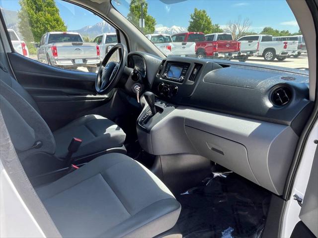 2019 Nissan NV200 SV