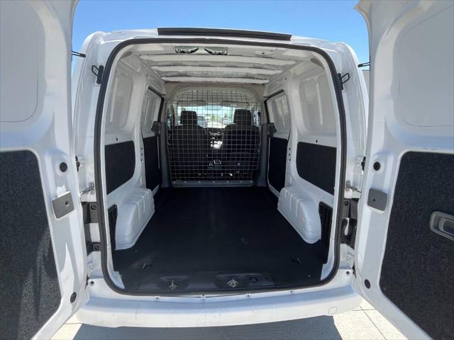 2019 Nissan NV200 SV