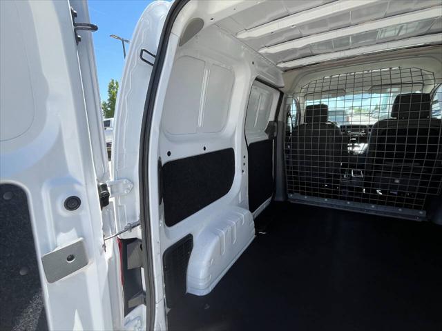 2019 Nissan NV200 SV