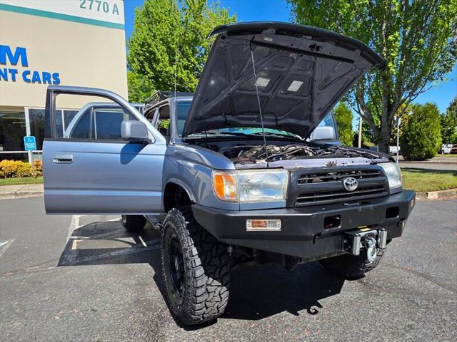 1997 Toyota 4Runner 4X4 / 5 SPEED / V6 / TIMING BELT DONE / NEW LIFT