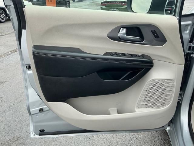 Used 2023 Chrysler Pacifica For Sale in Muscle Shoals, AL