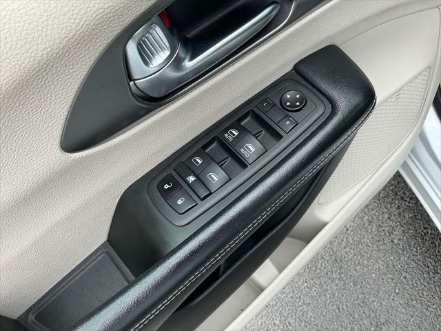 Used 2023 Chrysler Pacifica For Sale in Muscle Shoals, AL