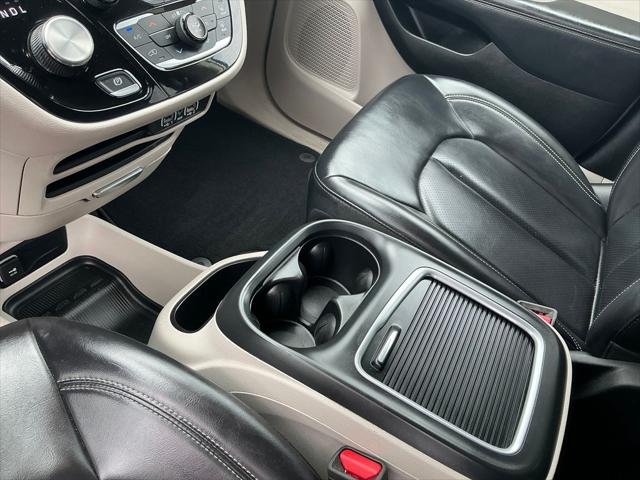 Used 2023 Chrysler Pacifica For Sale in Muscle Shoals, AL