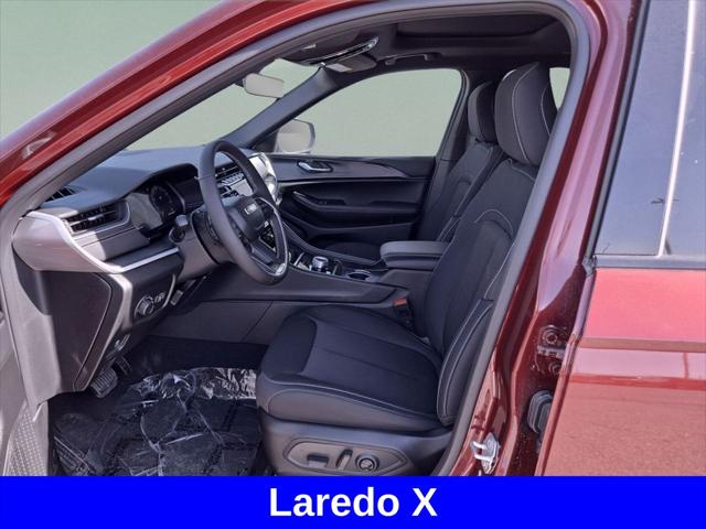 2025 Jeep Grand Cherokee L Laredo X 4x2