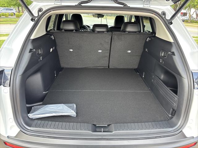 2025 Mazda CX-50 Hybrid Preferred Package
