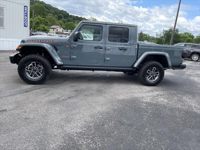 2025 Jeep Gladiator GLADIATOR MOJAVE X 4X4