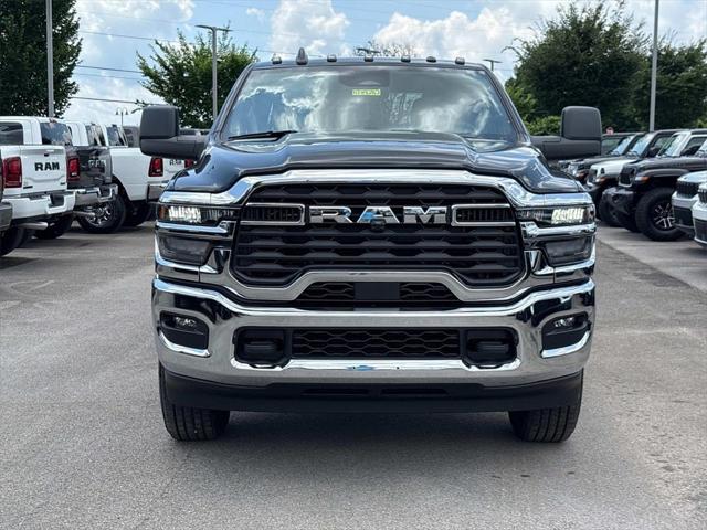 2025 RAM Ram 2500 RAM 2500 TRADESMAN CREW CAB 4X4 64 BOX
