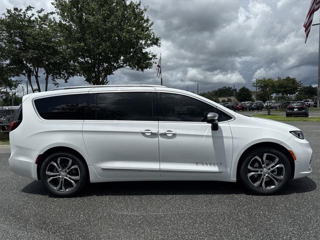 2025 Chrysler Pacifica PACIFICA PINNACLE