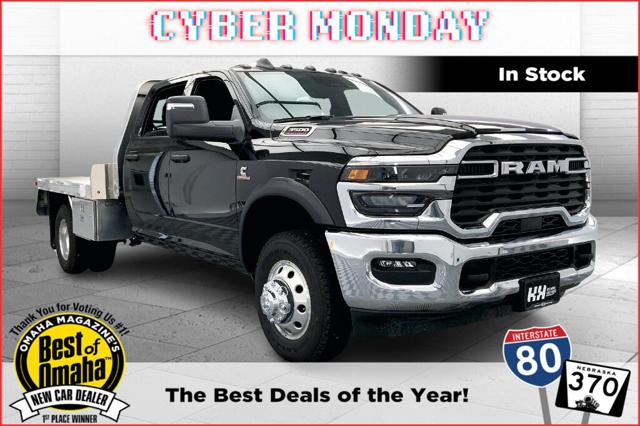 2025 RAM Ram 3500 Chassis Cab RAM 3500 TRADESMAN CREW CAB CHASSIS 4X4 60 CA