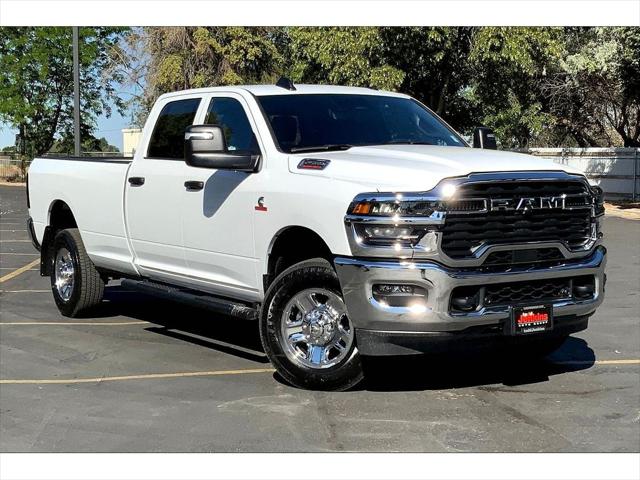 2025 RAM Ram 2500 RAM 2500 TRADESMAN CREW CAB 4X4 8 BOX