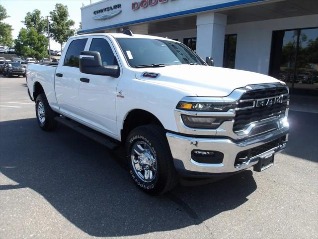 2025 RAM Ram 2500 RAM 2500 TRADESMAN CREW CAB 4X4 64 BOX