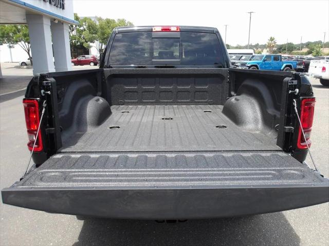 2025 Ram 2500 Tradesman Crew Cab 4x4 6'4" Box