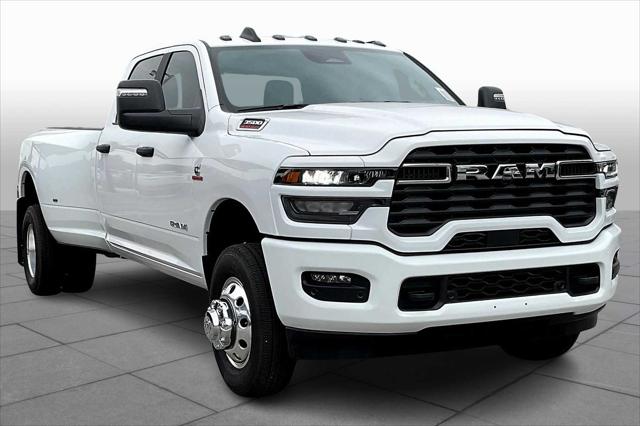 2025 RAM Ram 3500 RAM 3500 LONE STAR CREW CAB 4X4 8 BOX