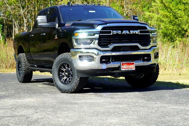 2025 RAM Ram 2500 RAM 2500 TRADESMAN CREW CAB 4X4 64 BOX