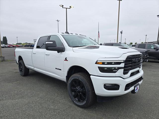 2025 RAM Ram 3500 RAM 3500 LARAMIE CREW CAB 4X4 8 BOX