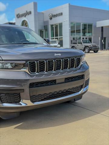 2025 Jeep Grand Cherokee GRAND CHEROKEE L LAREDO X 4X2